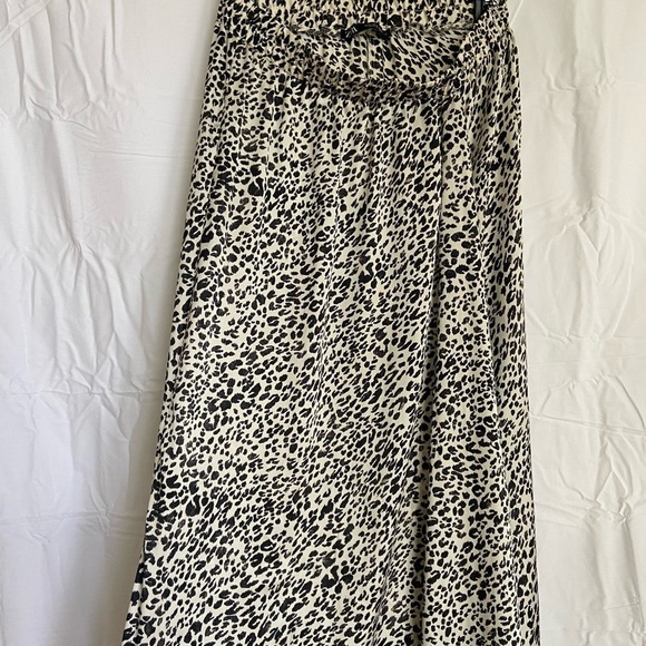 Zara animal print midi skirt size small - Picture 2 of 6
